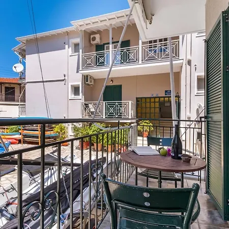 Club - 6 Apartment *