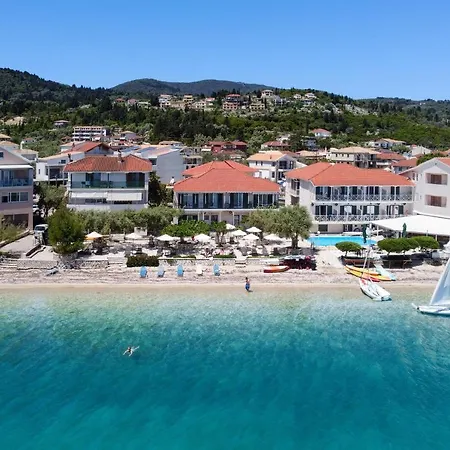 Club - 6 * Νικιάνα