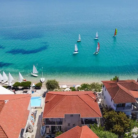 公寓 Club - 6 尼基亚娜